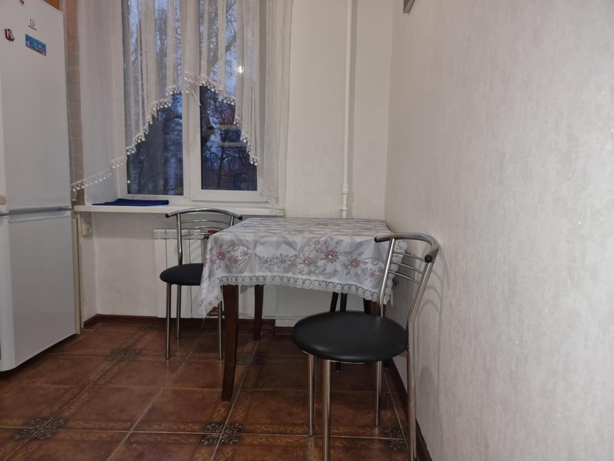 Apartamento Pobedy Flat Kiev Exterior foto